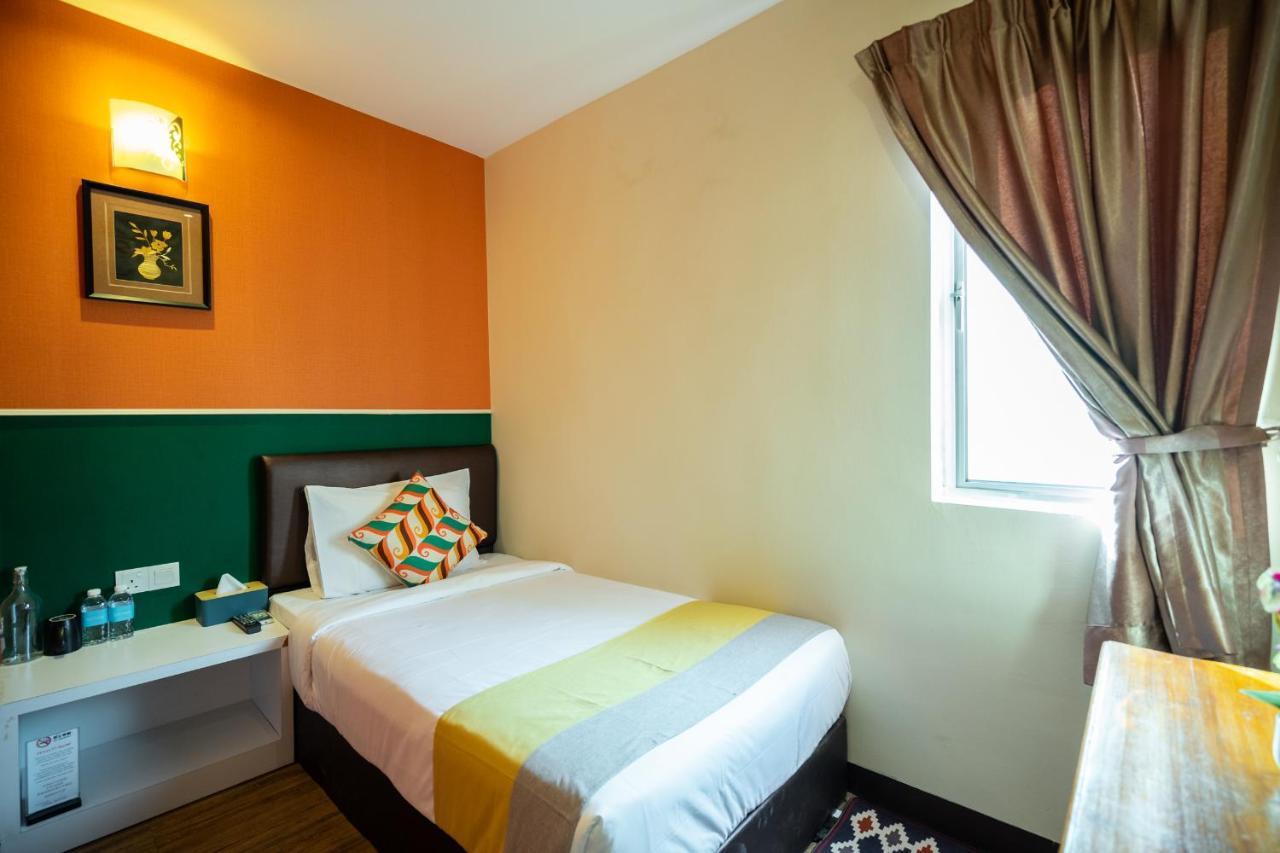 Link Hotel George Town Zewnętrze zdjęcie