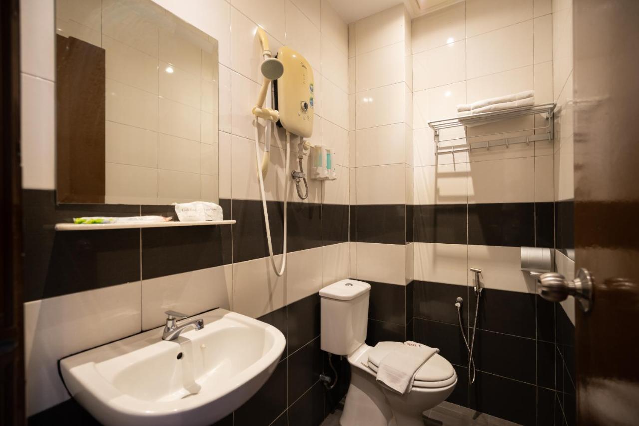 Link Hotel George Town Zewnętrze zdjęcie