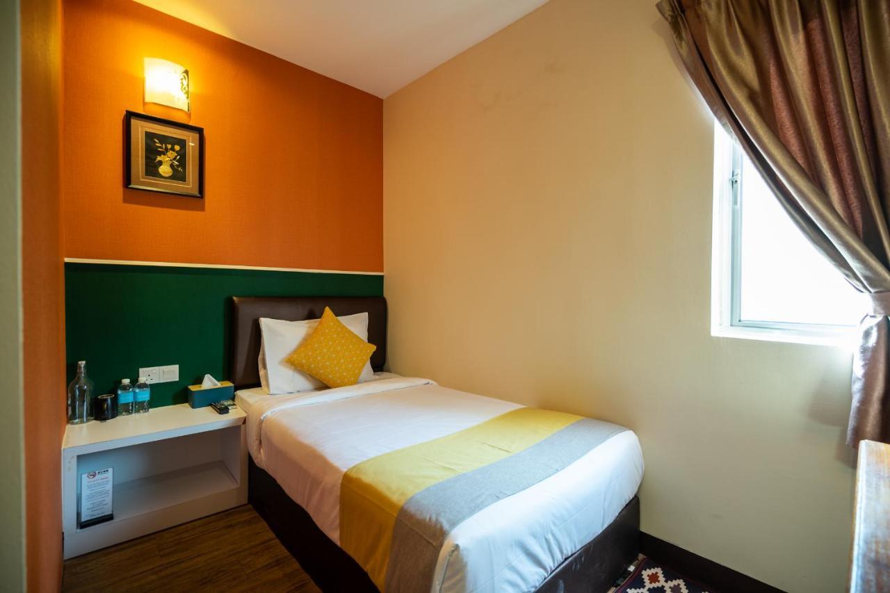 Link Hotel George Town Zewnętrze zdjęcie